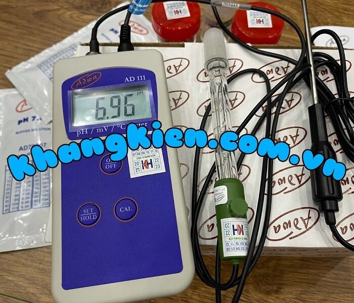 Máy đo pH và nhiệt độ cầm tay AD111.jpg