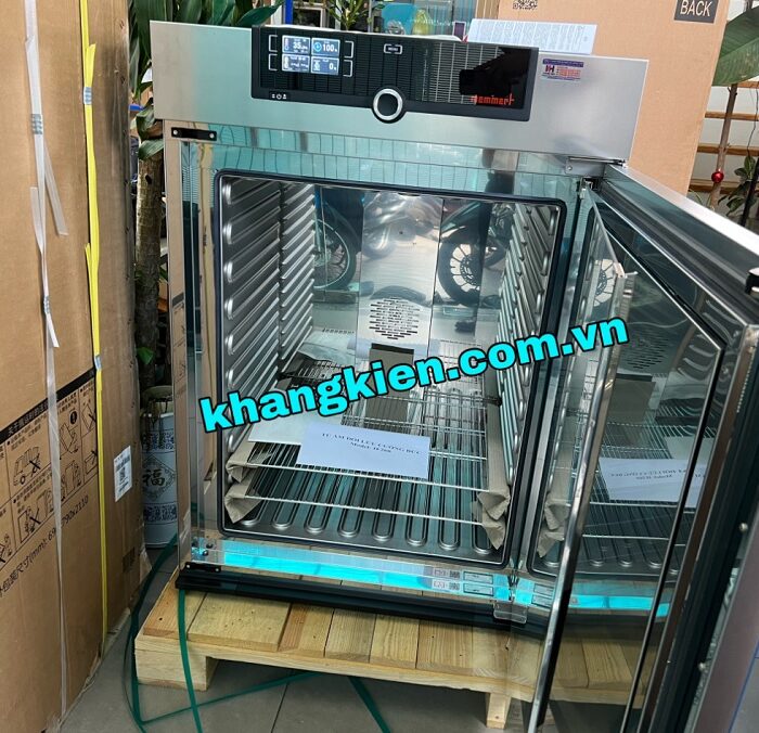 Memmert IF 260 cung cấp kèm 2 khay